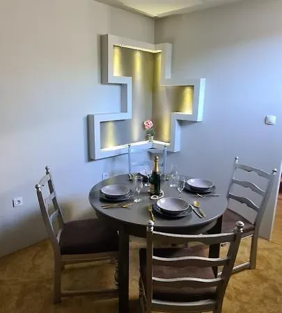 Apartment 993